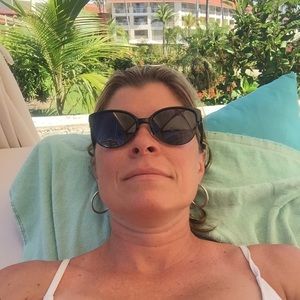 Meet your Posher, Wendy